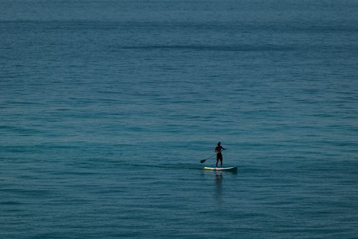 Xəzərdə SUP Boarding — Ayaq Üstə Avar Çəkmə